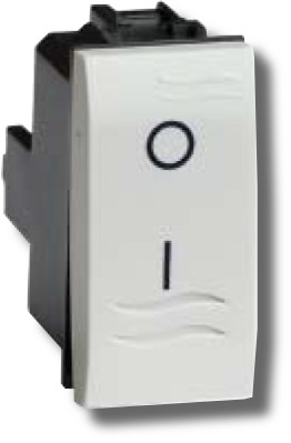 Выключатель двухполюсный 1 модуль "BRAVA", белый (76121BL) Выключатель двухполюсный 1 модуль "BRAVA", белый (76121BL)