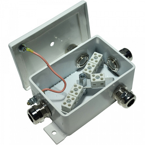 КМ-О (6к*10,0)-IP66-d, шесть вводов КМ-О (6к*10,0)-IP66-d, шесть вводов